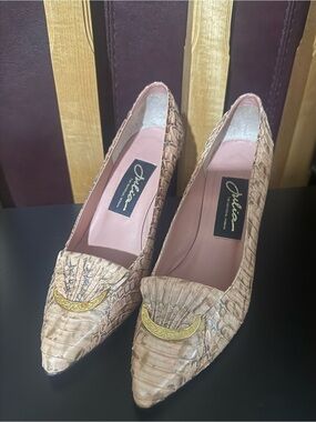 Vintage Julia Genuine Snakeskin Pointed Toe Heels Pumps Beige/Pink Size 7